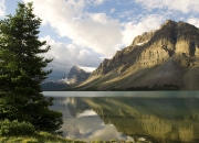 开云-蓝衣军团的铁幕与闪电—2026世界杯B组，意大利如何用京多安的呼吸声勒死泰国
