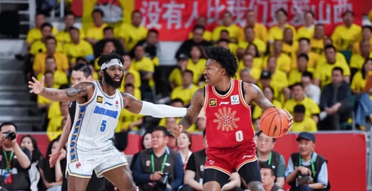 关于新赛季揭幕战,双方竞技激烈的信息 关于新赛季揭幕战,双方竞技激烈的信息