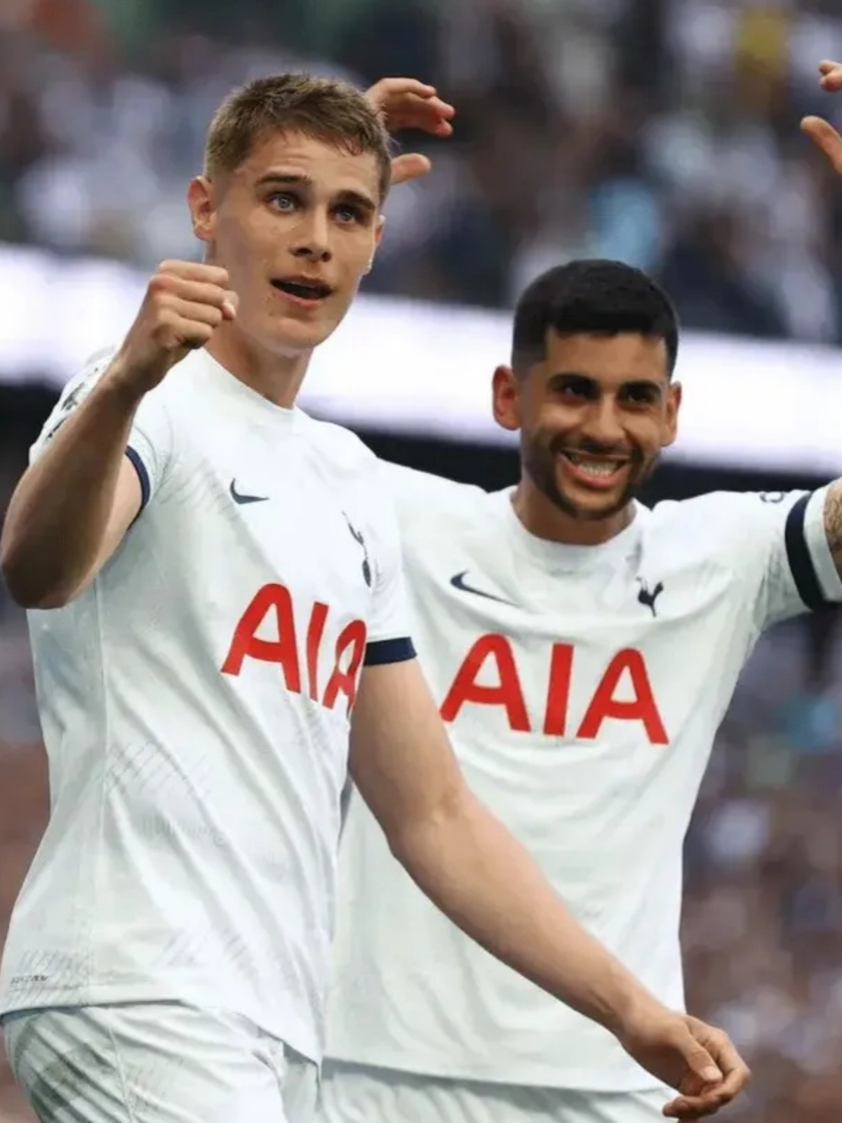 热刺客场击败对手，稳固前四地位