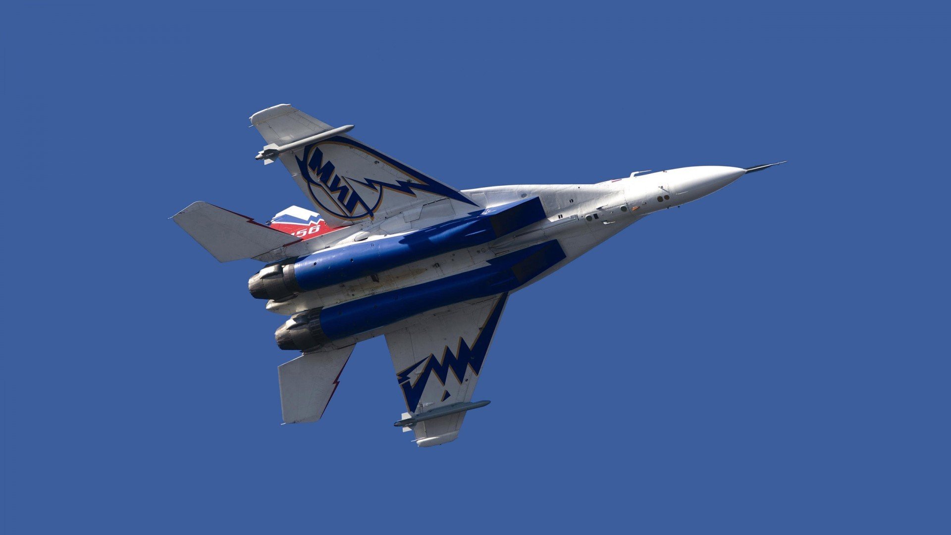 冰火交响曲，当黄喜灿的凛冬意志冻结诺坎普的盛夏之梦