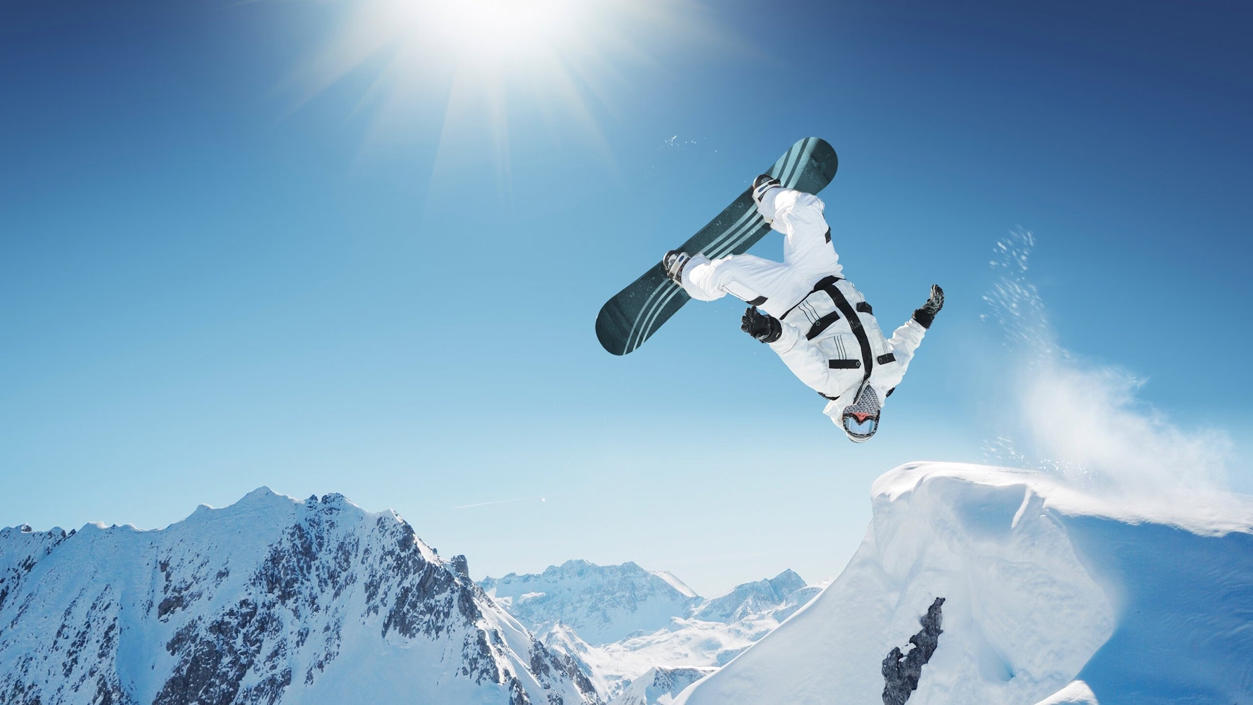 足球的另一种可能,当几内亚的脉搏在亚特兰大跳动,姆巴佩于无声处听惊雷