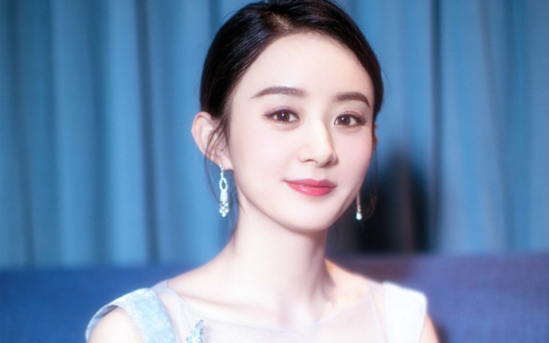 丛林中的雄狮，当贝恩在季后赛之夜掀起无人可挡的进攻风暴