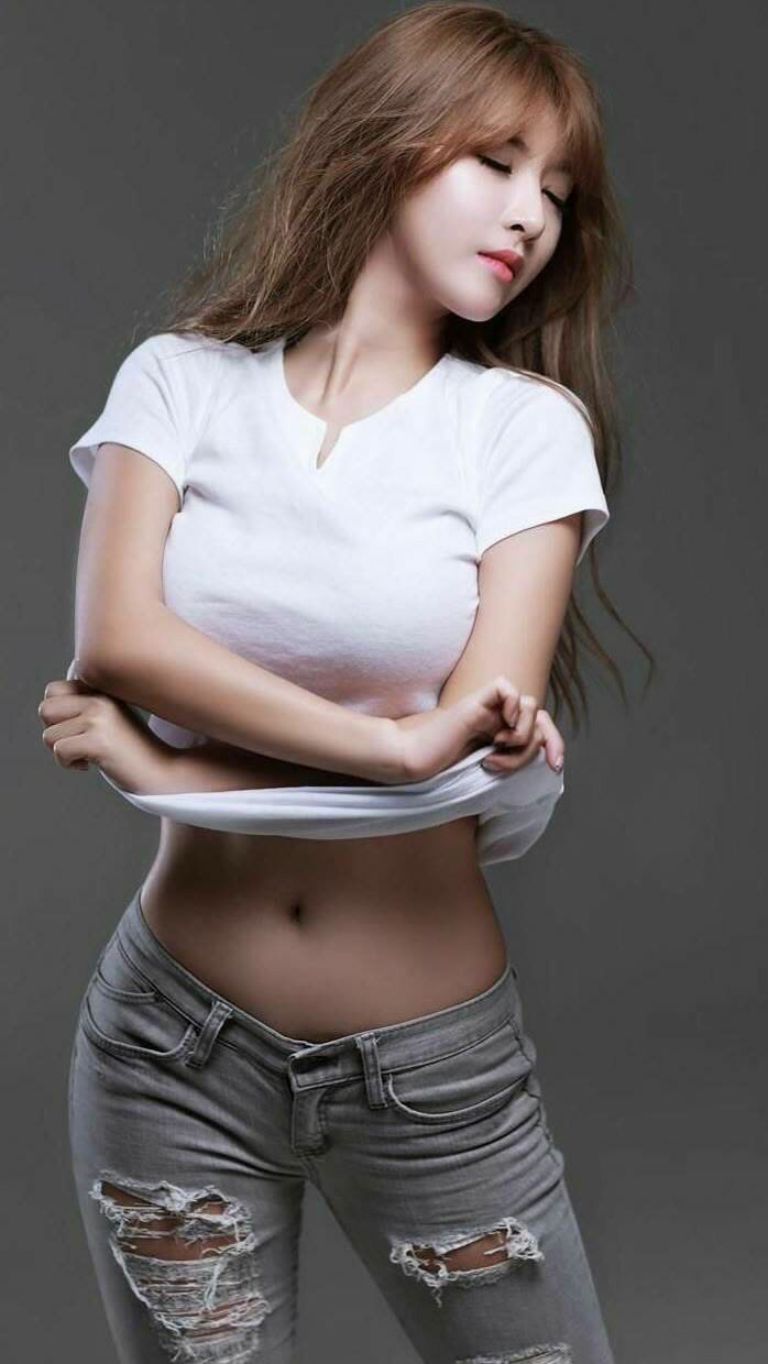 重构中场秩序，从卡马文加到丹麦胜利，现代足球的战术革命